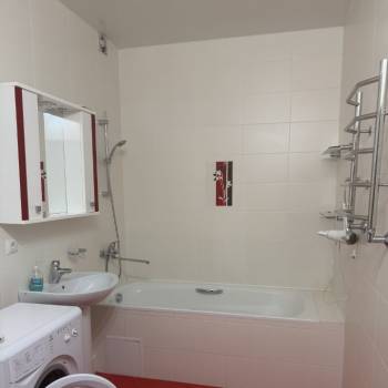Продается 1-комнатная квартира, 50,3 м²