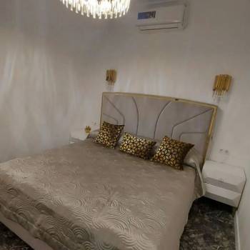 Сдается 2-х комнатная квартира, 75 м²