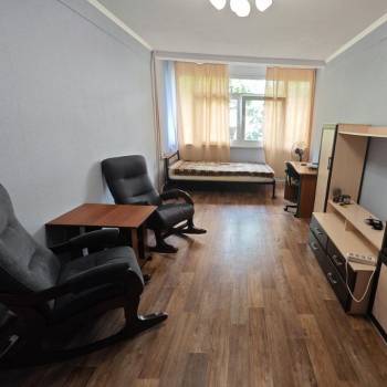 Сдается Многокомнатная квартира, 18 м²