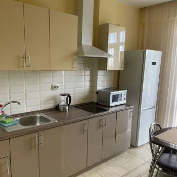 Сдается 1-комнатная квартира, 35 м²