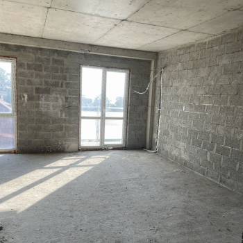 Продается 1-комнатная квартира, 35 м²