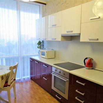Сдается 1-комнатная квартира, 41 м²