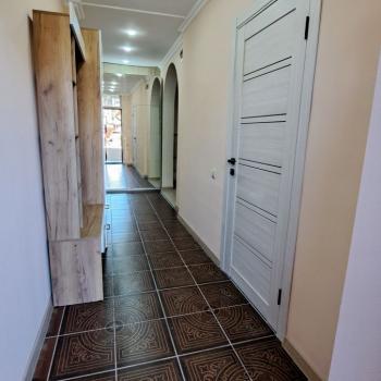 Продается 1-комнатная квартира, 48 м²
