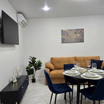 Продается 3-х комнатная квартира, 39,6 м²