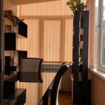 Продается 1-комнатная квартира, 41 м²