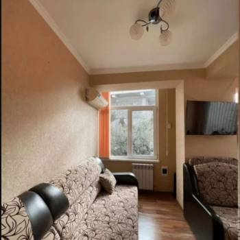 Продается 1-комнатная квартира, 41 м²