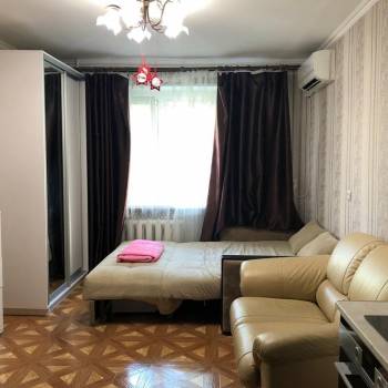 Продается 1-комнатная квартира, 18 м²