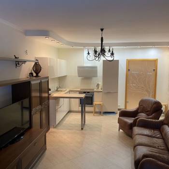 Продается 2-х комнатная квартира, 74 м²