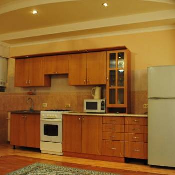 Сдается 2-х комнатная квартира, 72 м²