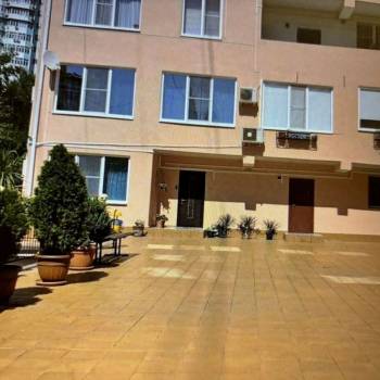 Сдается 2-х комнатная квартира, 72 м²