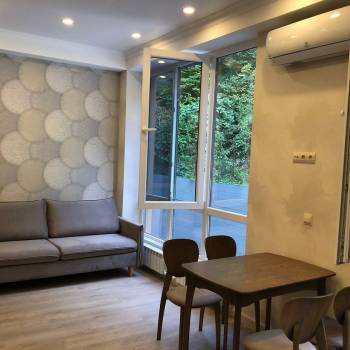 Сдается 1-комнатная квартира, 38 м²
