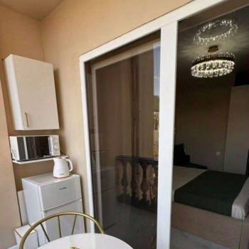 Продается 1-комнатная квартира, 18 м²