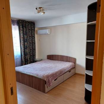 Сдается 2-х комнатная квартира, 72 м²