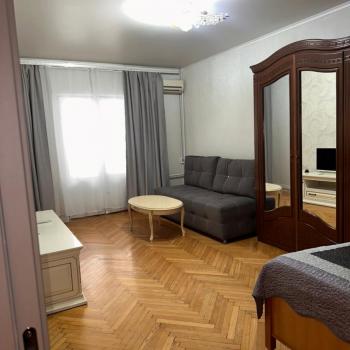 Сдается 1-комнатная квартира, 38 м²