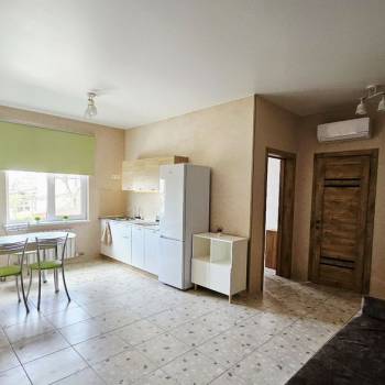 Сдается Многокомнатная квартира, 60 м²