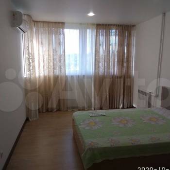 Сдается 2-х комнатная квартира, 60 м²