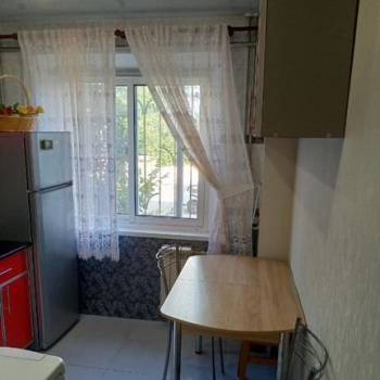 Продается 1-комнатная квартира, 35 м²