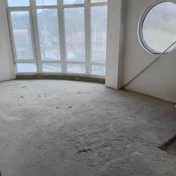 Продается 1-комнатная квартира, 57 м²