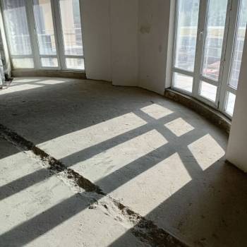 Продается 1-комнатная квартира, 57 м²