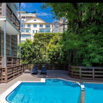 Продается 1-комнатная квартира, 32 м²