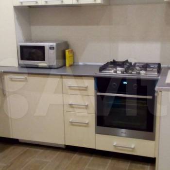Продается Многокомнатная квартира, 46 м²
