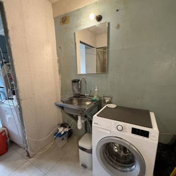 Продается 1-комнатная квартира, 14,2 м²
