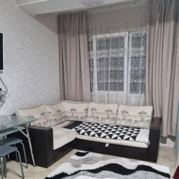 Сдается 1-комнатная квартира, 35 м²
