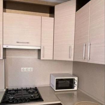 Продается 1-комнатная квартира, 41 м²