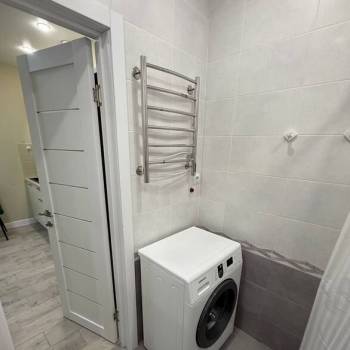 Продается 1-комнатная квартира, 35 м²