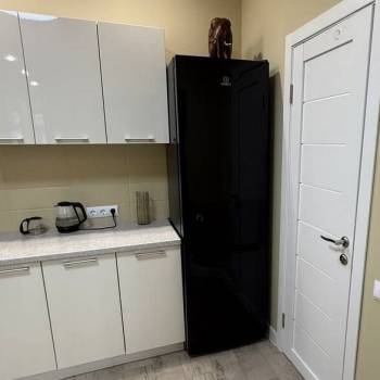 Продается 1-комнатная квартира, 35 м²