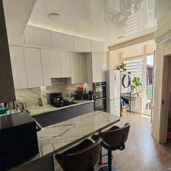 Продается 1-комнатная квартира, 41 м²