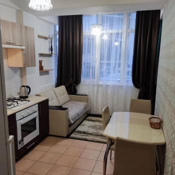 Сдается 1-комнатная квартира, 40 м²