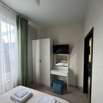 Сдается 1-комнатная квартира, 42 м²