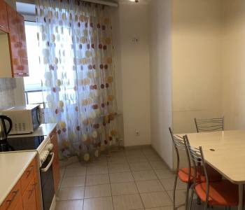 Сдается 2-х комнатная квартира, 71,7 м²