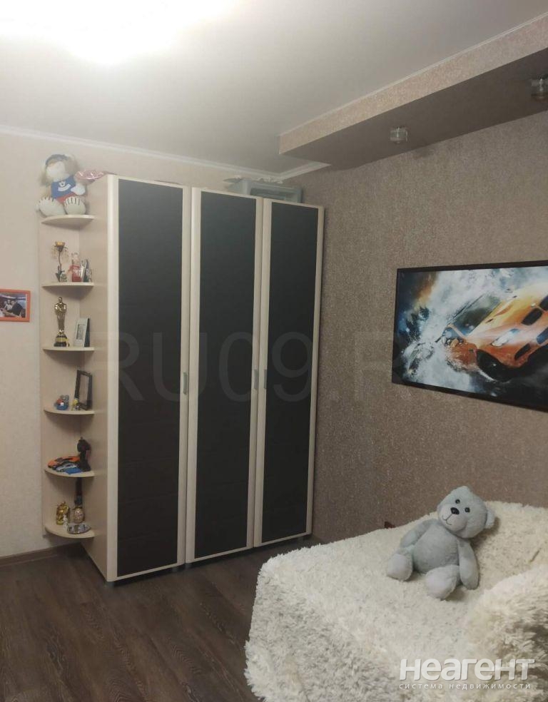 Продается 3-х комнатная квартира, 120 м²