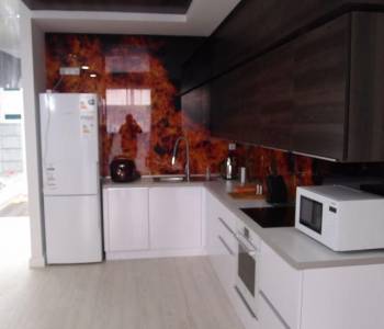 Продается 2-х комнатная квартира, 77 м²