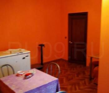 Продается Многокомнатная квартира, 200 м²