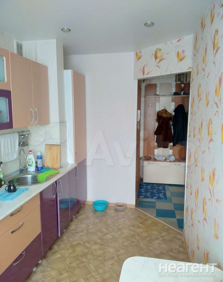 Продается 3-х комнатная квартира, 64 м²