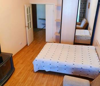 Сдается 1-комнатная квартира, 50 м²