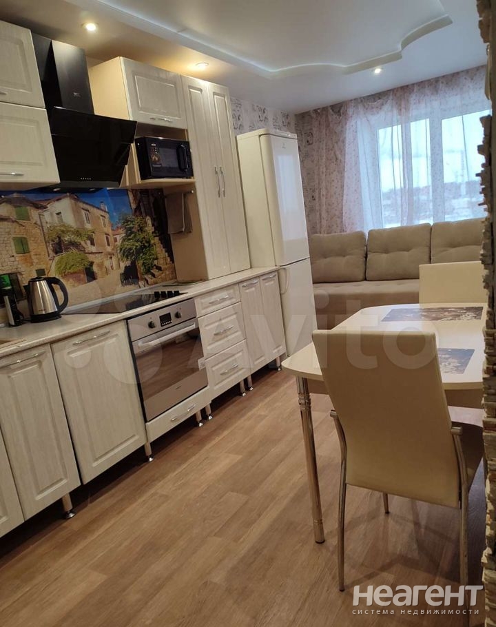 Сдается 1-комнатная квартира, 40 м²