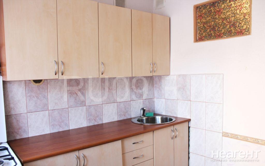 Продается 3-х комнатная квартира, 54 м²