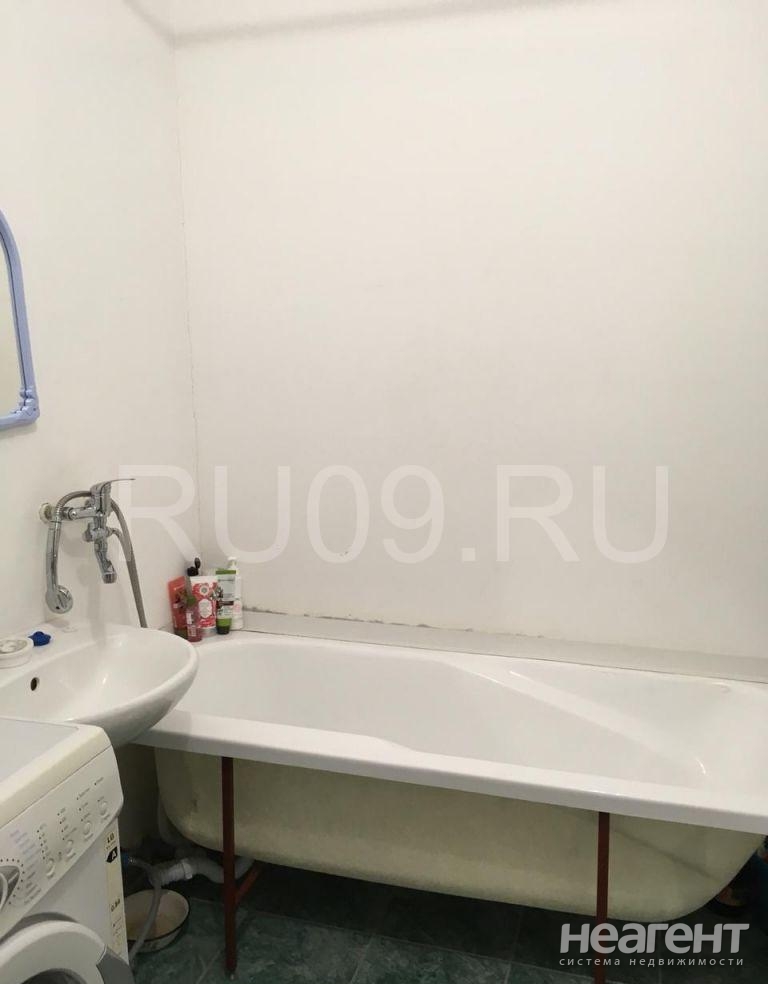 Продается 2-х комнатная квартира, 61 м²