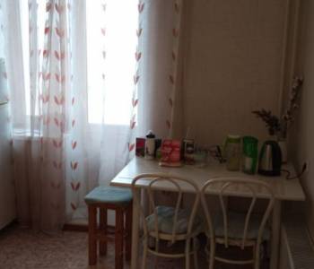Сдается 1-комнатная квартира, 43 м²