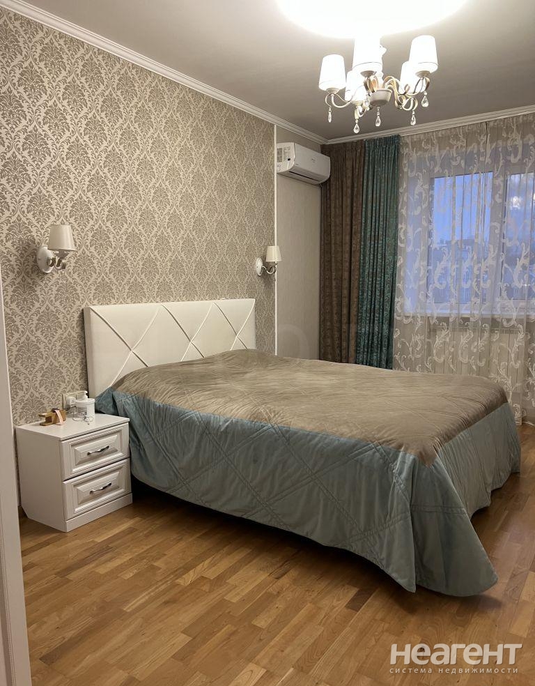 Продается 3-х комнатная квартира, 87 м²