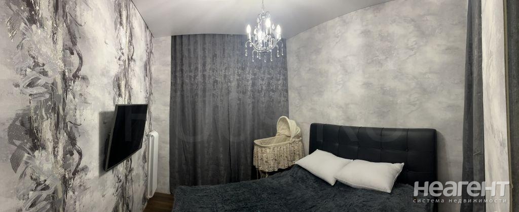 Продается 3-х комнатная квартира, 64 м²