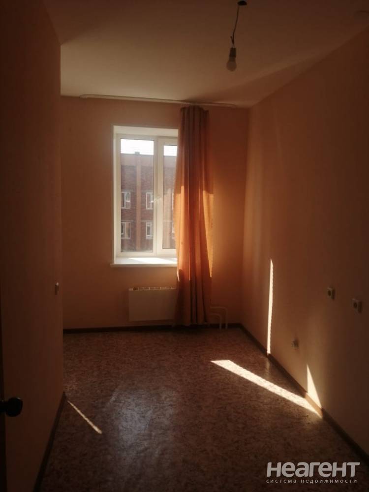 Продается 1-комнатная квартира, 32,7 м²