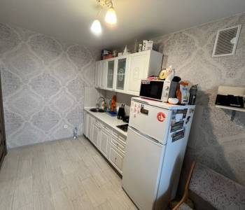 Продается 1-комнатная квартира, 33 м²