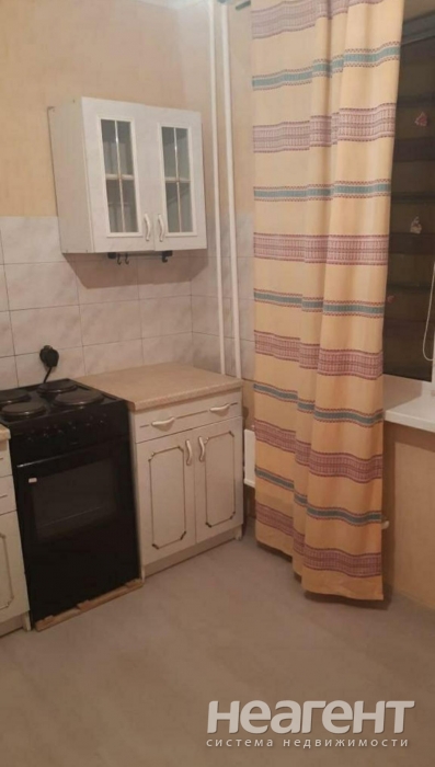 Продается 1-комнатная квартира, 35 м²