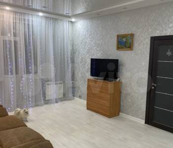 Продается Многокомнатная квартира, 98 м²