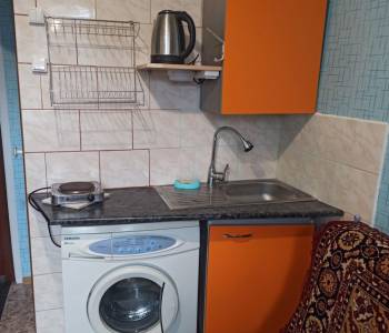Сдается 1-комнатная квартира, 13 м²